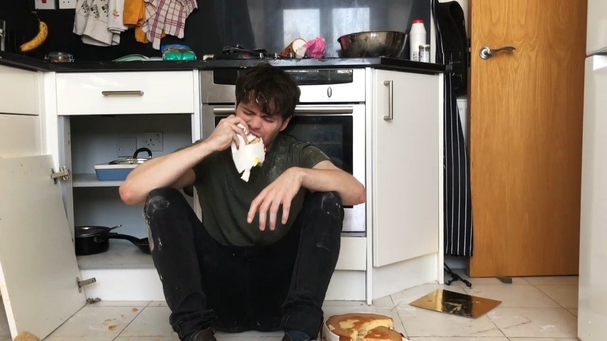 joey batey just delivered whole 2020 mood