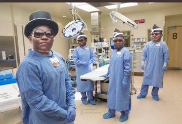 IconAnold's tweet image. A rare pic of doctors that operated Kim Jong Un👇👇
 #KIMJONGUNDEAD