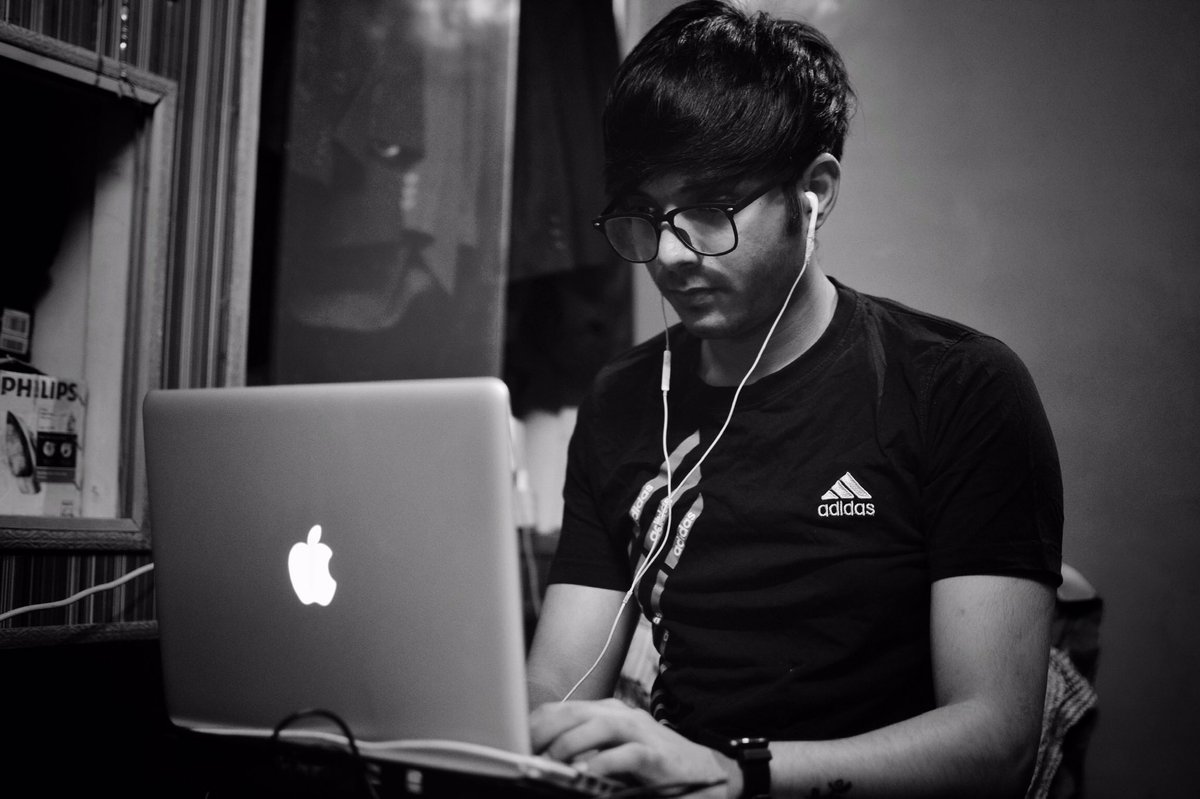 itsKunalRaikwar's tweet photo. My portable Beast
.
.
.
#hyflyboy #KunalRaikwar #FlyBoyyt #YoutuberFlyboy #Lockdown2withoutPlan #lockdown #QuarantineLife #BeSafe #COVIDー19 #APFightsCorona #BreakTheChain #Cameroon #nikkon #cannon #India #DelhiRains https://t.co/exvNxH3gLP