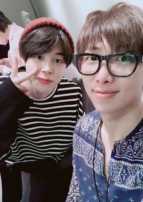 a thread of minimoni selcas because im already missing them ;