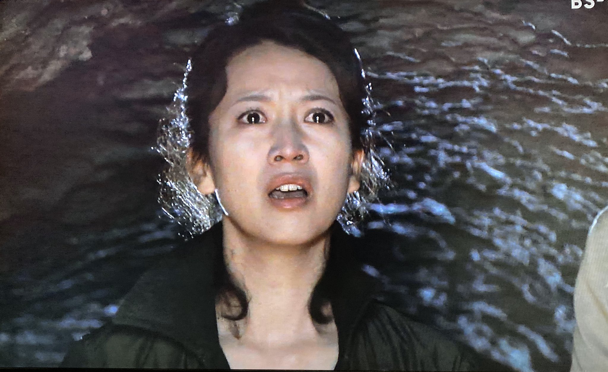 Keiziro 容疑がかかった父に 不利な証言が出るたんびに 光彦さん 怖い と 所構わず胸に抱かれる ヒロイン戸田菜穂さん 抱かれ芸がうまい女優だわ 1時間に3回半は抱かれてた 浅見光彦シリーズ 高千穂伝説殺人事件 沢村一樹 さん T Keiziro 容疑がかかった父に 不利な証言が出るたんびに 光彦さん 怖い と 所構わず胸に抱かれる ヒロイン戸田菜穂さん 抱かれ芸がうまい女優だわ 1時間に3回半は抱かれてた 浅見光彦シリーズ 高千穂伝説殺人事件 沢村一樹 さん T