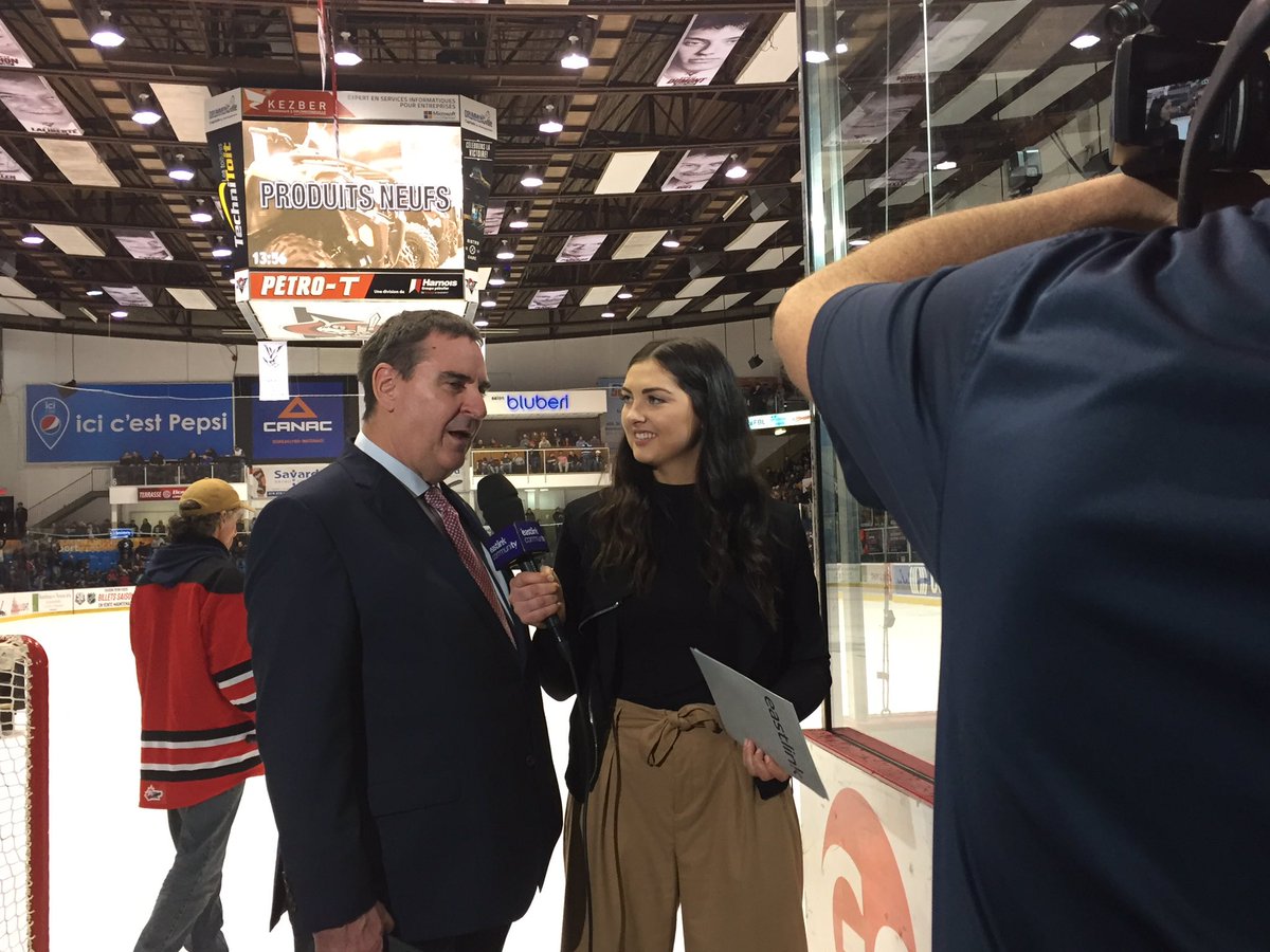 KevinNorthup's tweet photo. One year ago, @Eastlink went to Drummondville to broadcast @HFXMooseheads/@Voltigeurs_DRU Game 5.
How I wish we got that chance this year. @EastlinkKenzie @TheBillBarnaby https://t.co/aFe359Orba