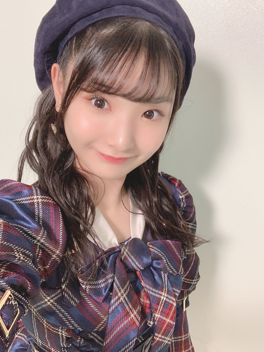 藤園麗 Akb48team8の藤園麗です これからたくさんtwitterでつぶやいていくので一緒にたのしみましょう Akb48 チーム8 鹿児島 藤園麗 れいちゃま