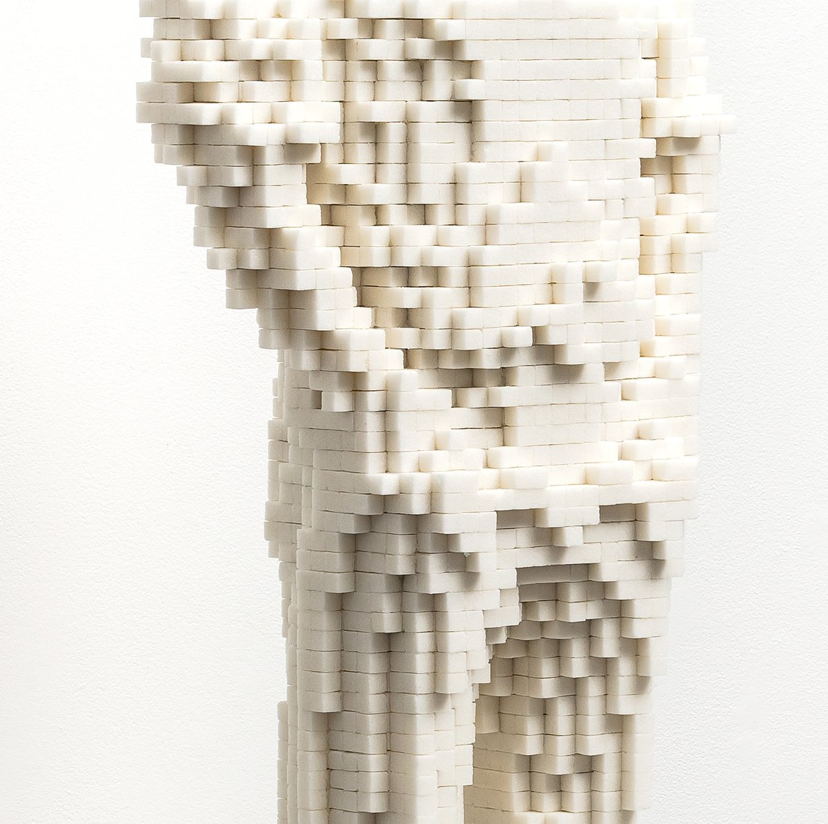 SFGalleryLondon's tweet photo. Happy Birthday #TomFriedman! 

We are delighted that #LAMMuseum has recently acquired the American artist's 'Untitled (Self-Portrait') – a representation of the artist meticulously constructed from hundreds of sugar cubes. https://t.co/2n0AKT0NRs