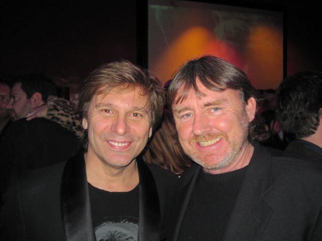 Happy Birthday Roger Taylor! All the best! 