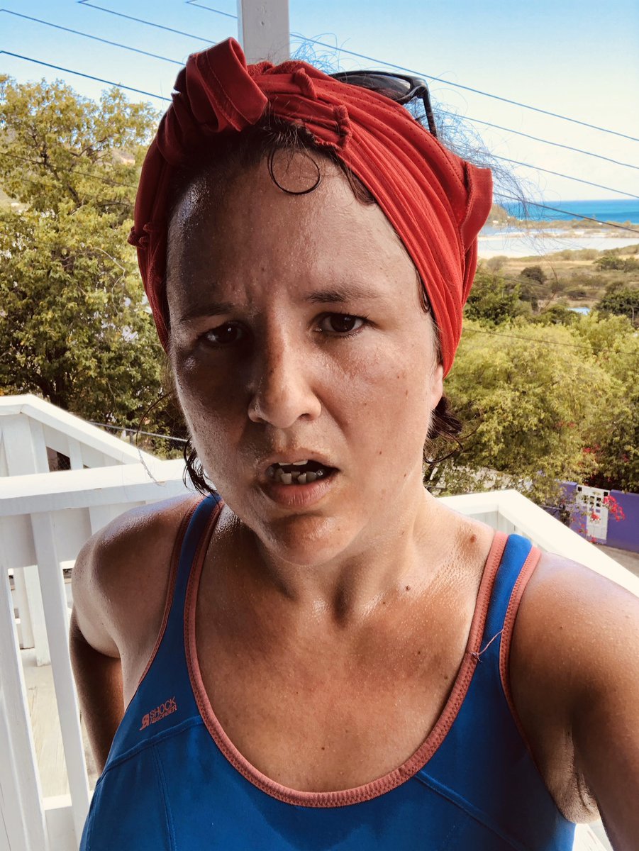 sarahbb1's tweet photo. I fucking love long runs. Look like shit but feel amazing. Stamina is my superhero strength, consistency my kryptonite but working on it #running #longrun #sundayrun #runface #postrunhigh #runnershigh https://t.co/JRpYCgupdK