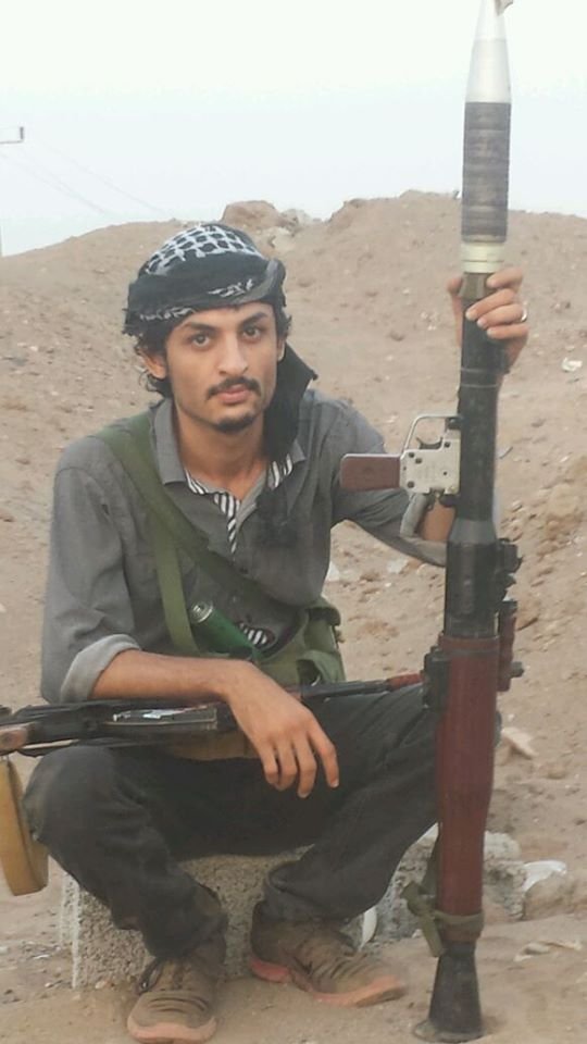 تلقيت الآن بحزن بالغ نبأ وفاة الشاب المحامي نايف فضل العسائي احد ابطال المقاومة الجنوبية الذين دافعو عن عدن ابان الغزو الحوثي !
عزاؤنا لوالده العميد فضل البجيري العيسائي ولوالدته وآل العيسائي ويافع والجنوب كافة ولاخوانه علي ومعتز ومحمد 
وأسأله تعالى ان يلهمهم الصبر والسلوان