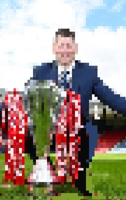 theredfinal's tweet photo. Neil Doncaster is standing by to present the TRF World Soccer League trophy to Aberdeen after an enthralling season. #TRFWSL #COYR https://t.co/GxaKOXcn81