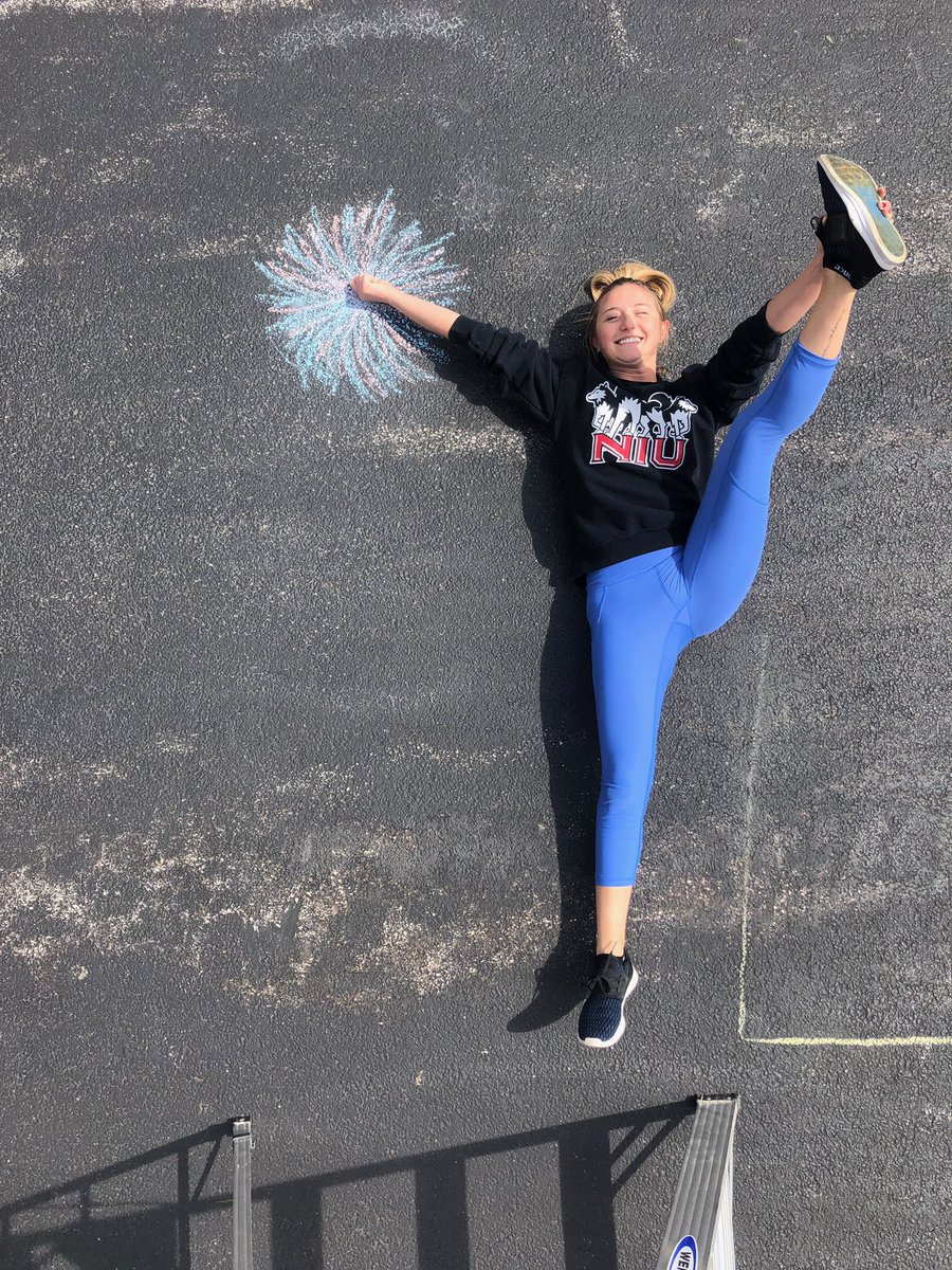 Helping the future Mrs. P. @art_with_miss_p with her remote learning art lessons! I can finally dunk!! 🏀