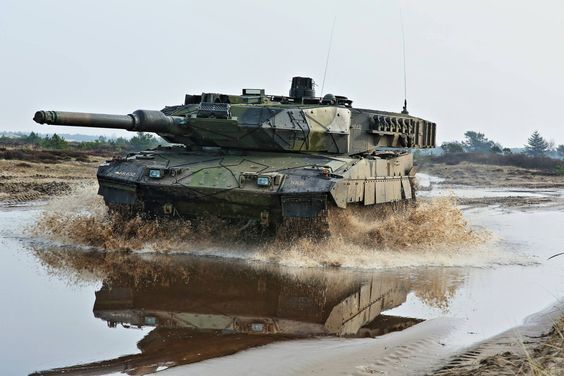 Mansion Bolt Når som helst King Zebor on Twitter: "Leopard 2A5DK MBT of Royal Danish Army  https://t.co/vk3xqBZKgX" / Twitter