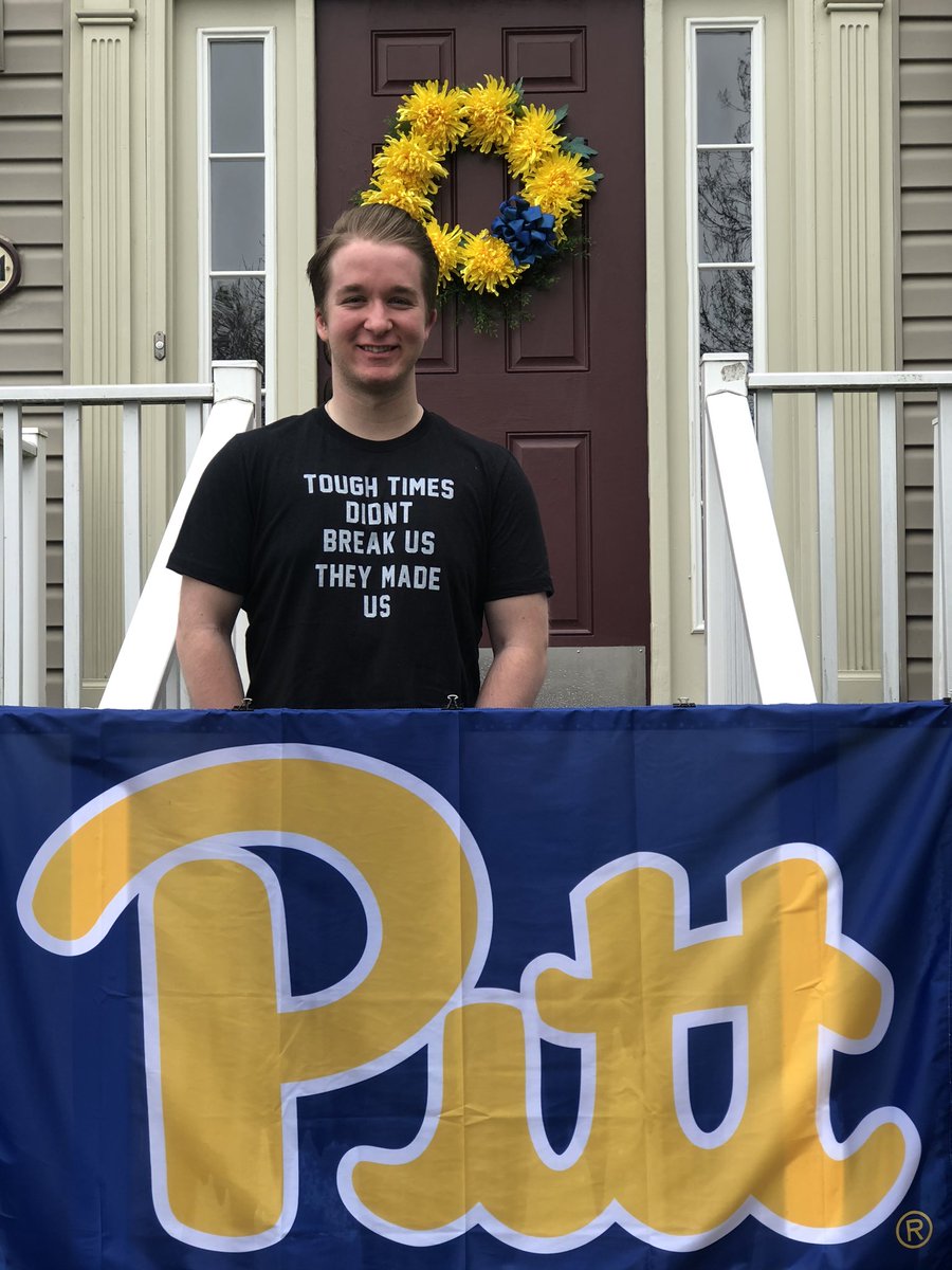 tlekis's tweet photo. Congratulations @garrett_ekis! Thanks @PittTweet for the virtual celebration! We are so proud! @SteelCityBrand #PittGrad20 #H2P 💙💛 https://t.co/YlGC1B8Kmm