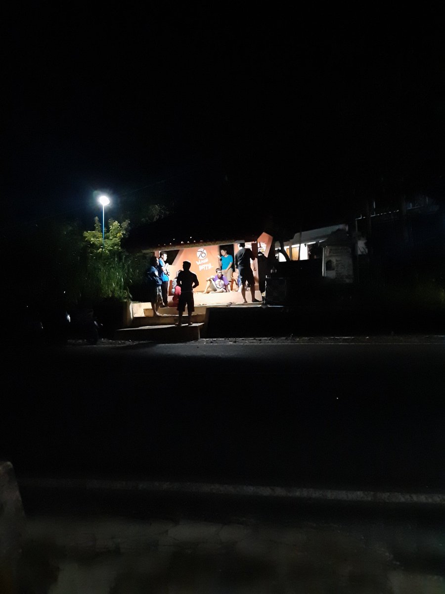 kelas malam diwiwiti