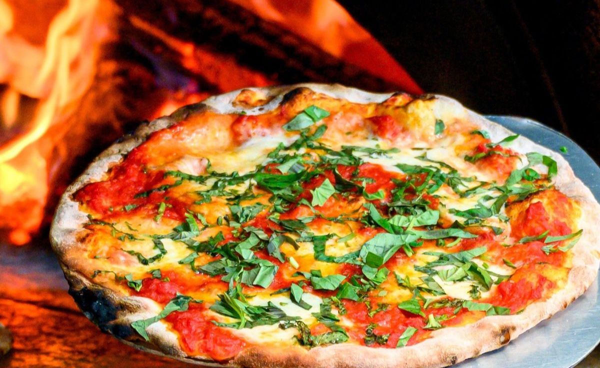 pie_tanza's tweet photo. What's popular since the shutdown?  Pizza, Pasta, Enjoy! - https://t.co/RysXwy3yPQ https://t.co/xfvNi96Amf