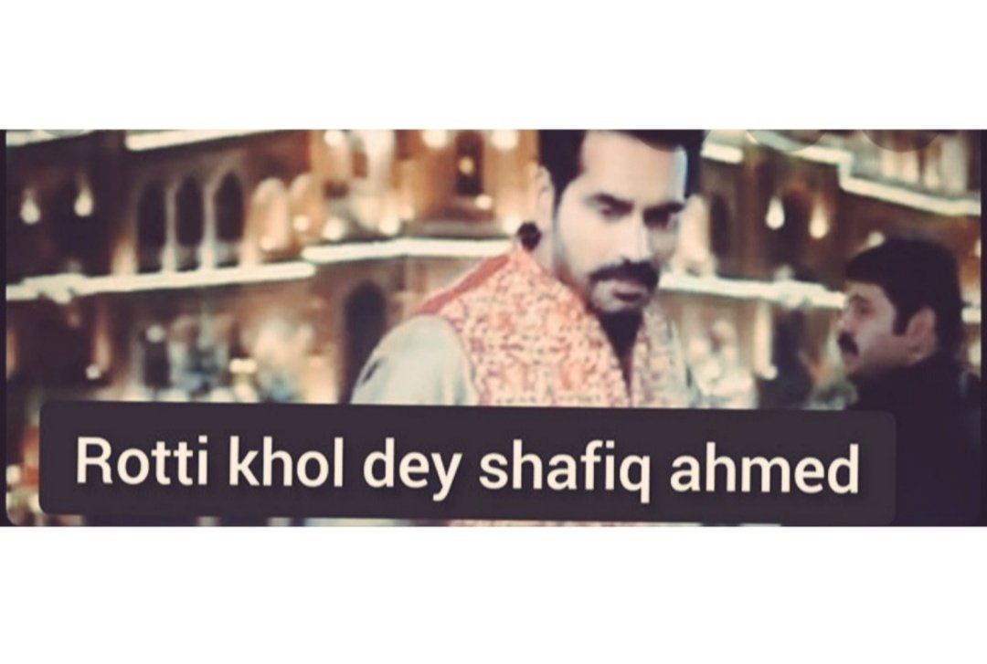 Ma_shareef_hu's tweet photo. While other's praying after siren begins....
Me to my mom....🥺
#RamzanFast https://t.co/6J8ae8WGpL