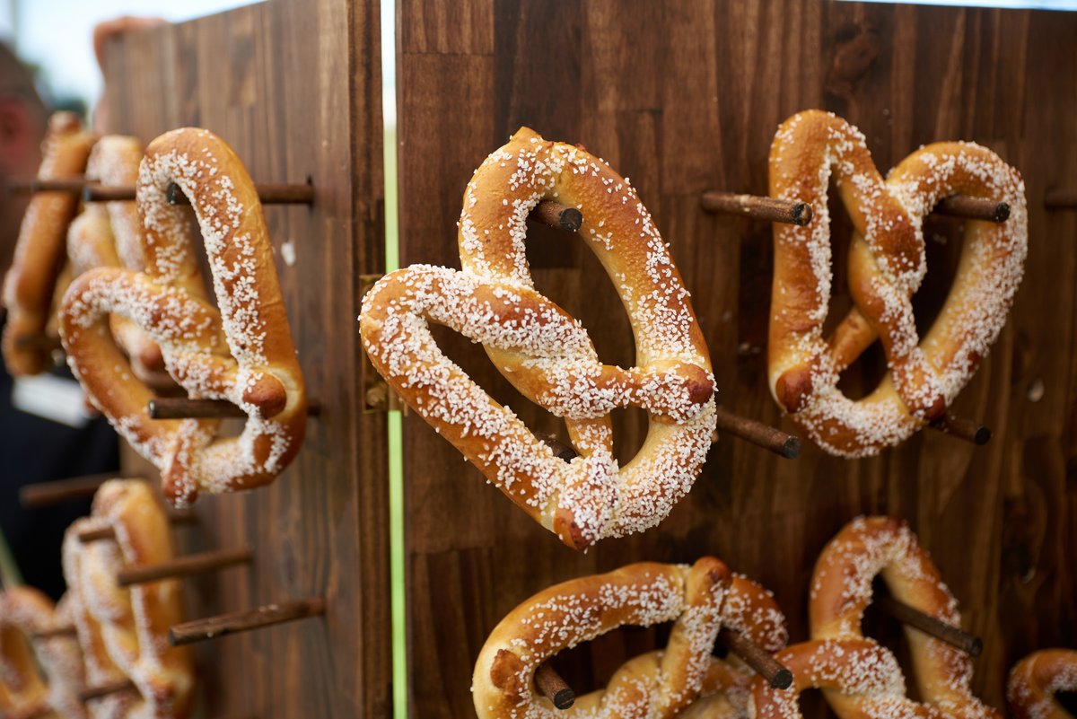 Teresa Antonucci Lee (@rexandregina) on Twitter photo 