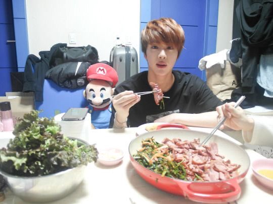 seokjinnie ft . mario 