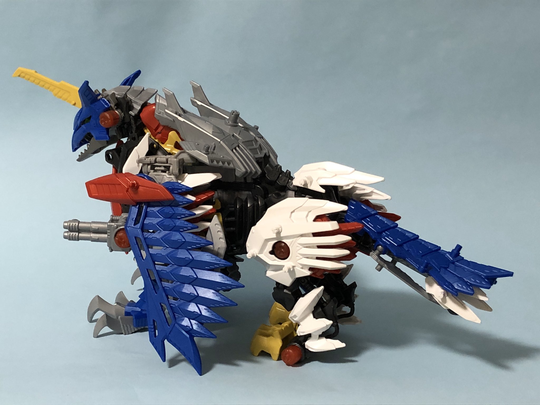 ゾイドガム　バトルクーガー　組み立て済み ひとつになれば ごらん無敵さ | ZOIDS SHOP ～細目な店長の店
