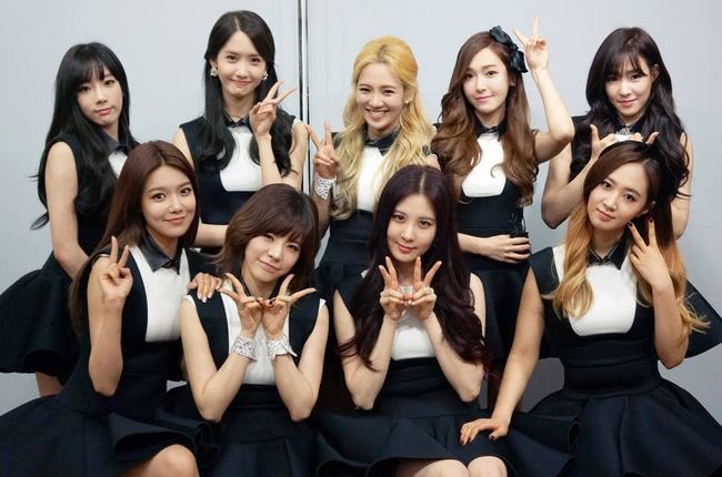 3. GIRL’s GENERATION/SNSDalso called Soneyo Sidae, is a SoKo girl group that debuted in 2007consists of member Taeyeon, Sunny, Tiffany, Hyoyeon, Yuri, Sooyoung, YoonA, Seohyun and formerly consisted of Jessica