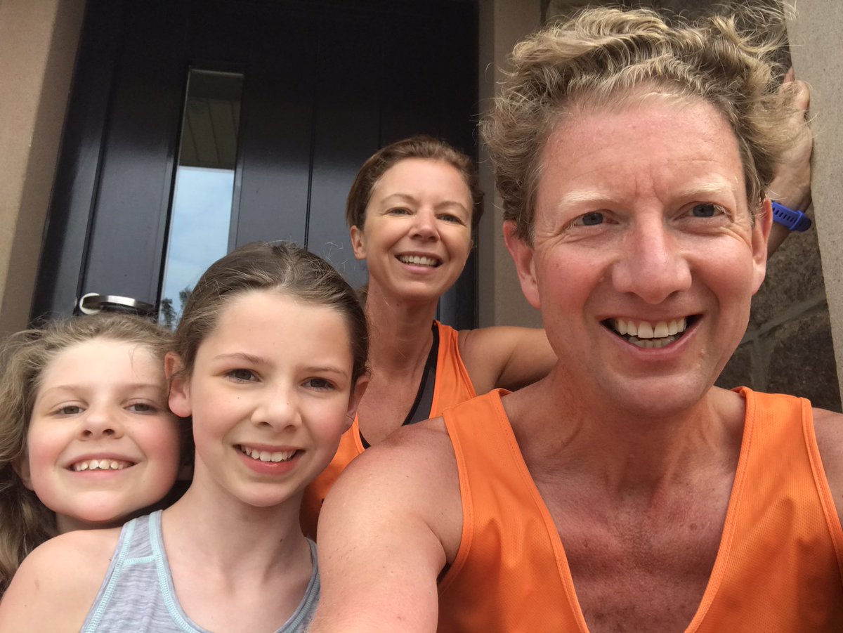 rc1972's tweet image. #2point6challenge Conroy family run challenge done. Children did 2.6 miles, Mrs C did 8 miles (2+6) and I did the 26.2 running up to the edge and back a few times. In aid of @mndassoc via JustGiving (search Richard Conroy). Tally so far £391 thanks so much, you people are great!