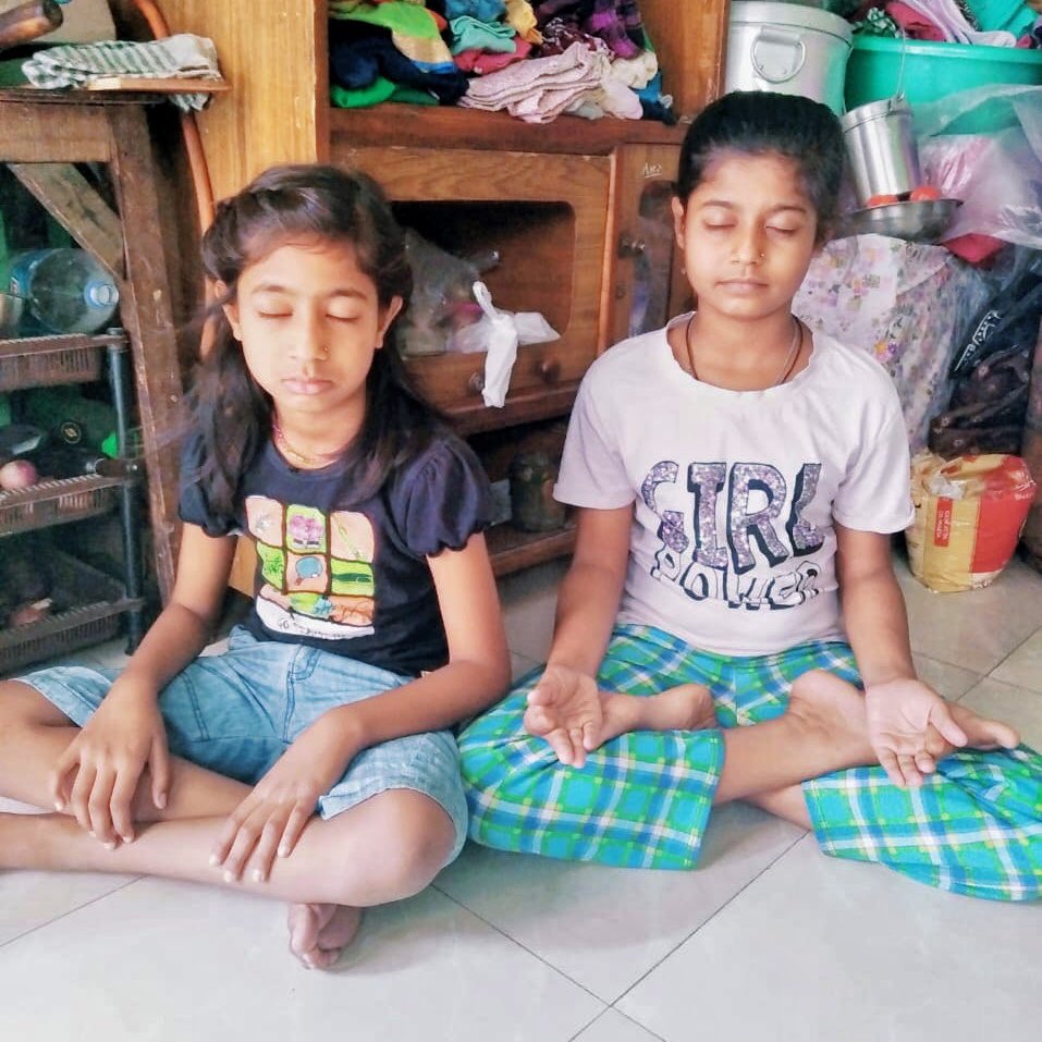 AtishiAAP's tweet image. Online #HappinessClass is helping families across Delhi remain strong and hopeful. Together we will all come out of these trying times as better human beings.