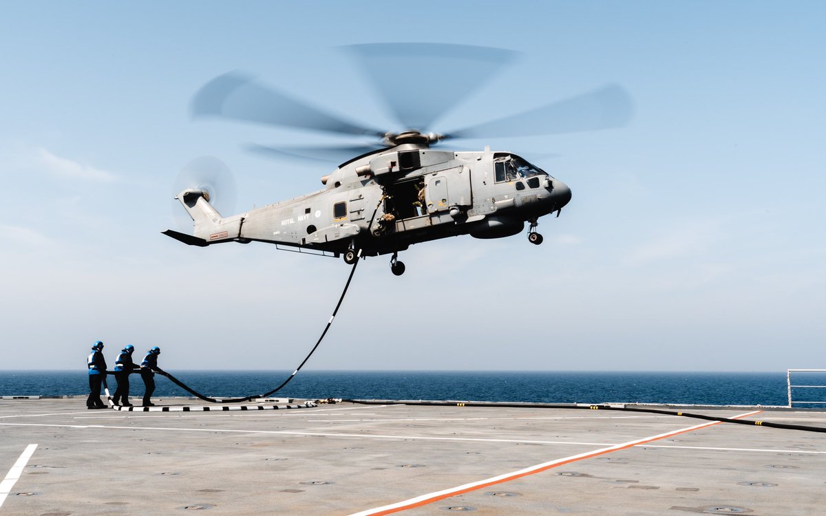 The intricate evolution of HIFR, or Helicopter In-Flight Refuelling, was practised numerous times with a Merlin from @RNASCuldrose, allowing vital skills to be kept up!