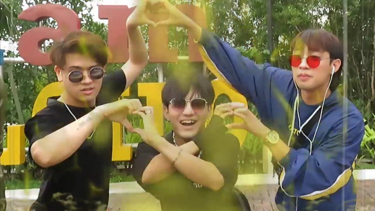 PutingPerlas's tweet image. Power trio! my OG! 💕

@joxstyles
@xxivchrls
@JPsoliva

#PHPMusic #php_powertripep2