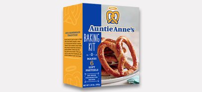 It’s National Pretzel Day!! Bake Original and Cinnamon Sugar Pretzels right in your own oven with this At-Home Baking Kit. With this kit, you can even make a pizza crust!!! #nationalpretzelday #makeyourown #kitchenandcompany #shoplocal #lewesde
