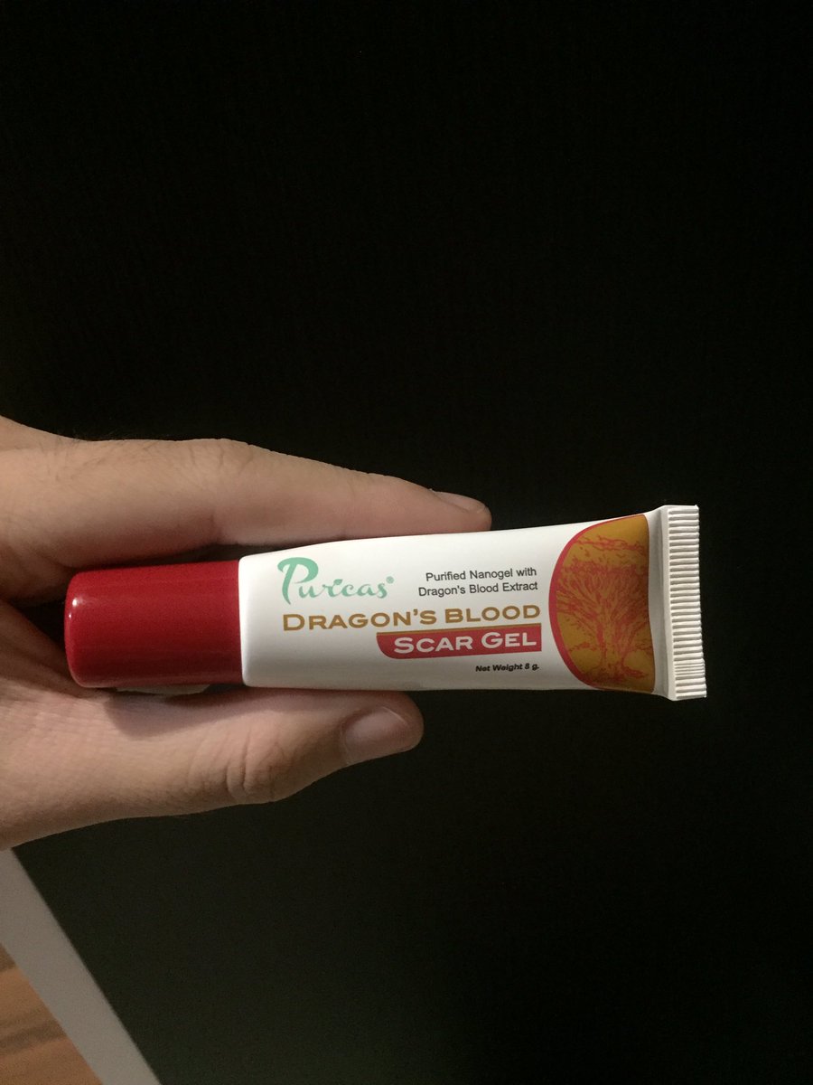 thepiearr's tweet photo. ส่งต่อเจลดราก้อนบลัดค่ะ เหลือประมาณ75%เลย ส่งต่อ180บาทรวมส่งค่าา ลดรอยดีมากๆ แต่ตอนนี้ไม่ได้ใช้แล้วค่า #ส่งต่อสกินแคร์ #ส่งต่อคสอ #puricas #เพียวริก้า #ส่งต่อเจลลดรอย #เจลลดรอย https://t.co/RLmyi1Dh0x