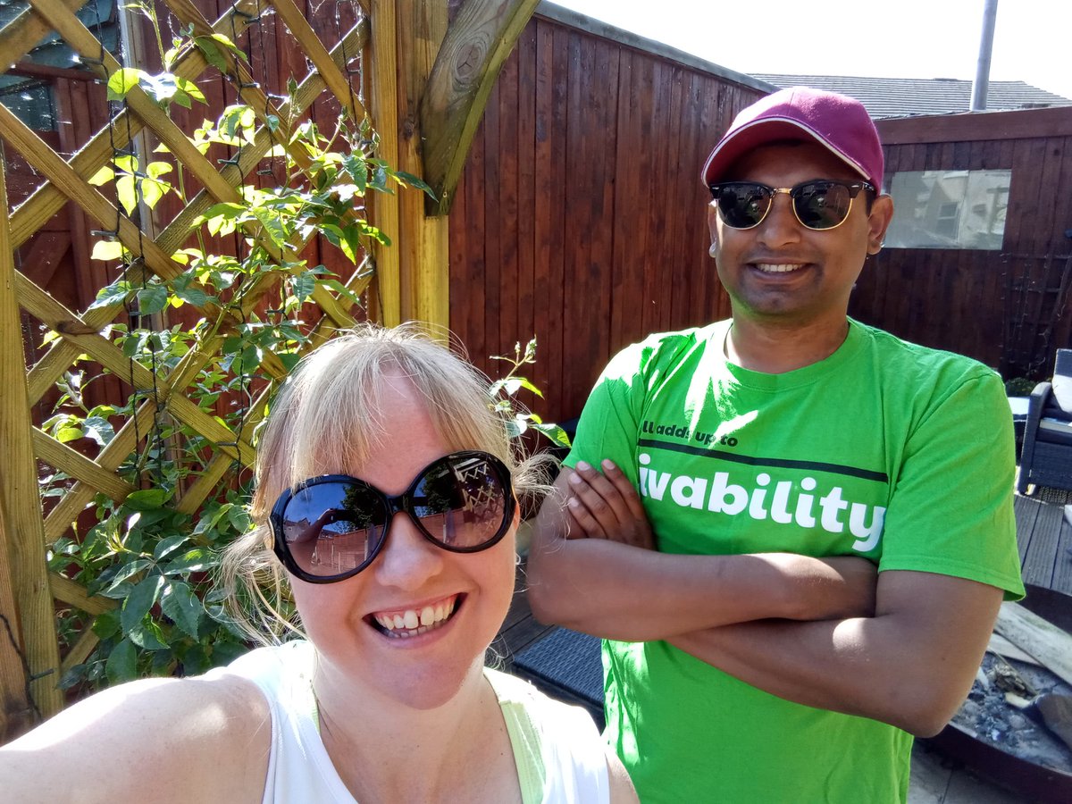 LisaHemsley's tweet photo. We're limbering up for our #twopointsixchallenge for @LivabilityUK - massive thank you to my friends and family from Leeds to London to New York taking part to raise funds for our care homes supporting disabled people. Bring on the dance off! https://t.co/OktrLvOnXp https://t.co/SibNkjVYNz