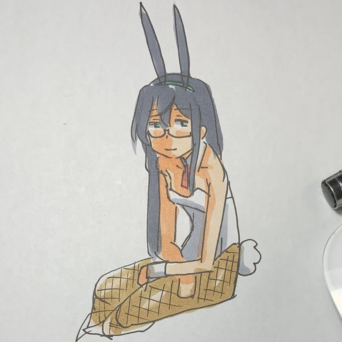 大淀(艦これ) 「明日は代休なので嫌ってほど寝てやるぞって思います。 」|ひじからのイラスト