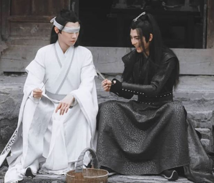 okay so xue yang is in LOVE with him im... wow