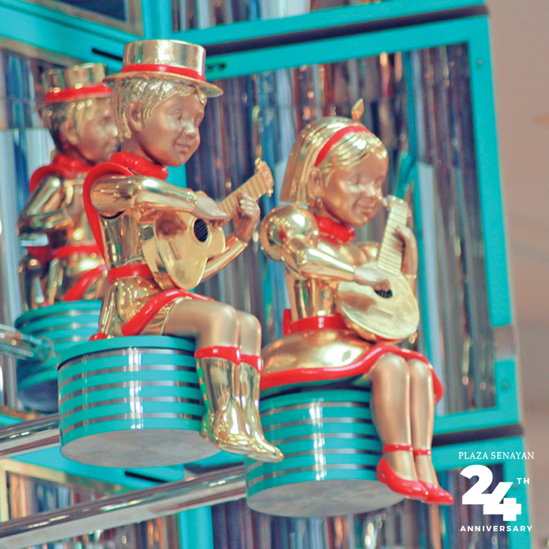 The iconic Marygold has been with us since the beginning. It’s the clock many of us remember fondly from our childhood and the clock we now take our children to see.⁣⁣⁣