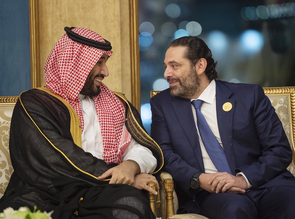 SamarShamoun's tweet photo. Sit in his lap ana b2oul! 😂🤣😂😂 Mish Gebran yalli biekhoud awamir min barra little puppet. 
#مش_جبران_الفاشل https://t.co/WWt9mf9sky