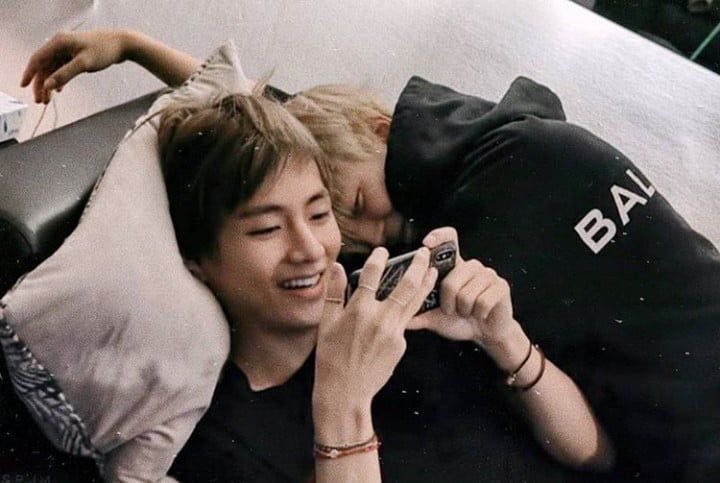kkoobap's tweet photo. your 3rd @ will be the jimin to your taehyung https://t.co/XmmjobNT3n