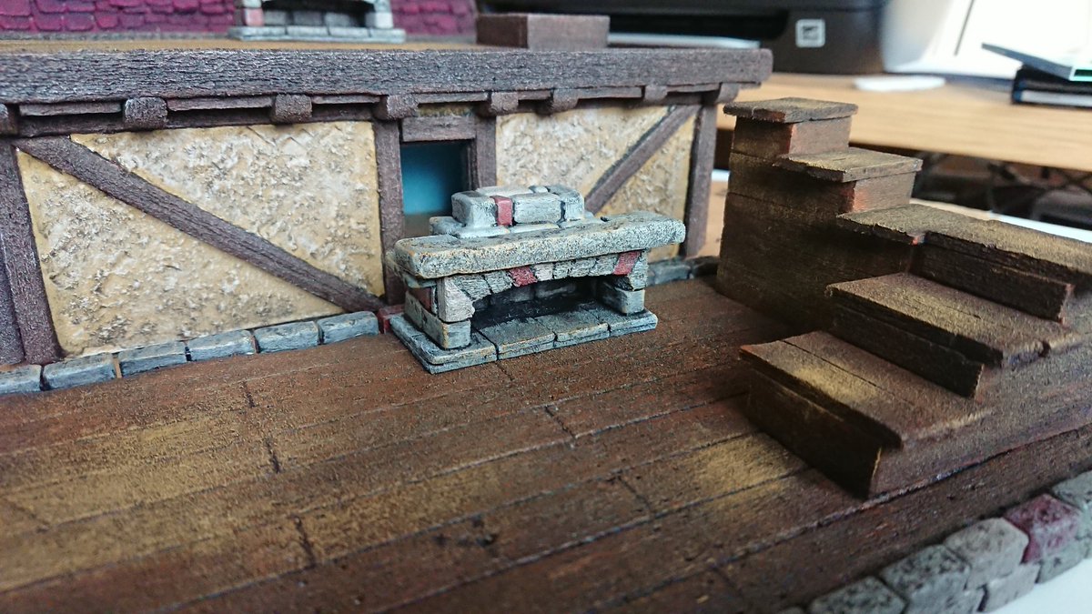 RScenics's tweet photo. The first build #1stbuild #townhouse #scenery #DnD https://t.co/uIbFpjvqKw