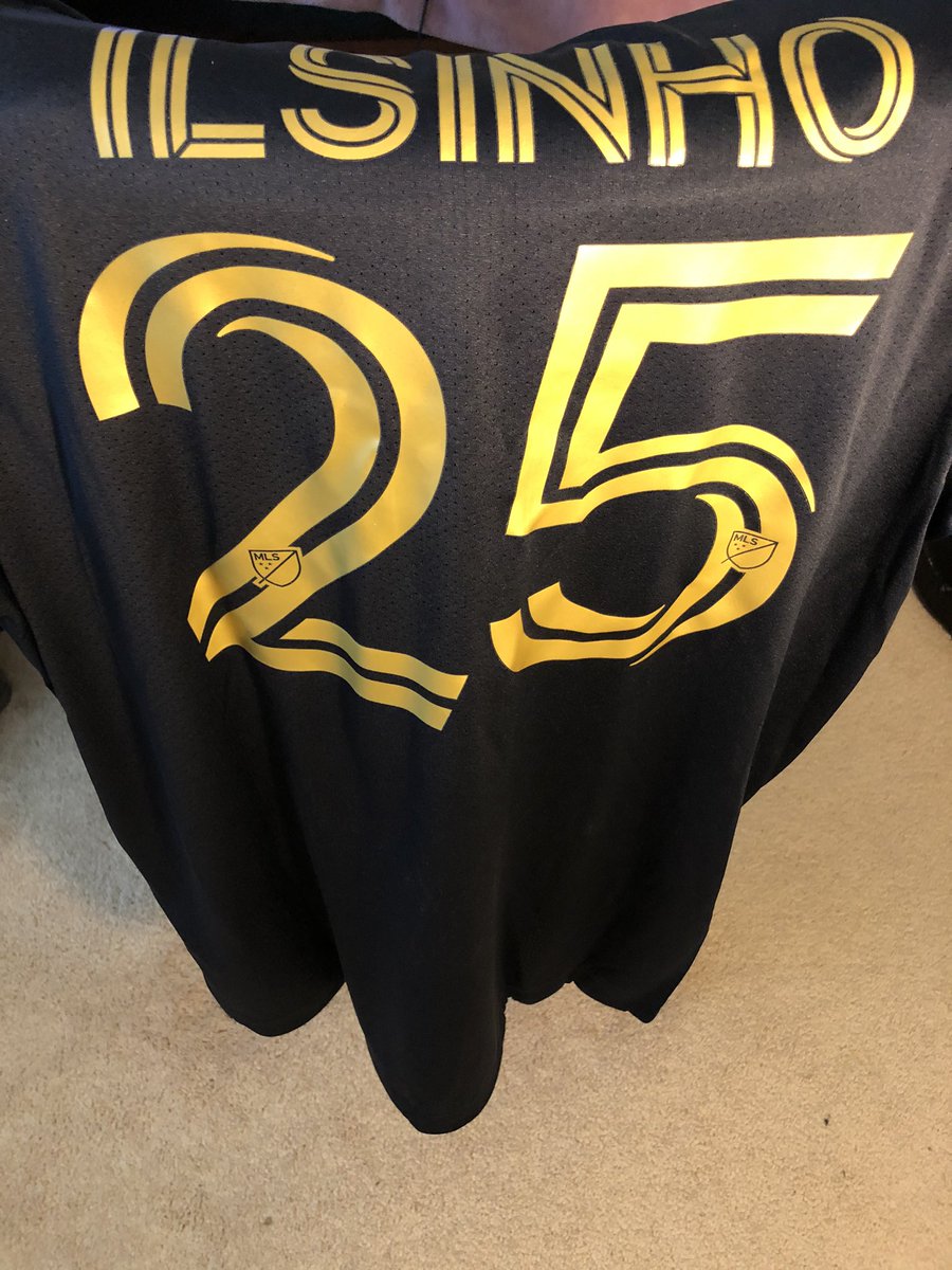 GIVEAWAY!I will be giving away an Ilsinho #25 2020 MLS  @PhilaUnion Authentic Jersey!Size: XLCut: Men’sThree ways to enter:-Like, RT, Follow-Redeem the “Union Giveaway” channel reward on my Twitch-Subscribe to my TwitchEntries *DO* Stack #Doop    #MLS  #FootballCont: