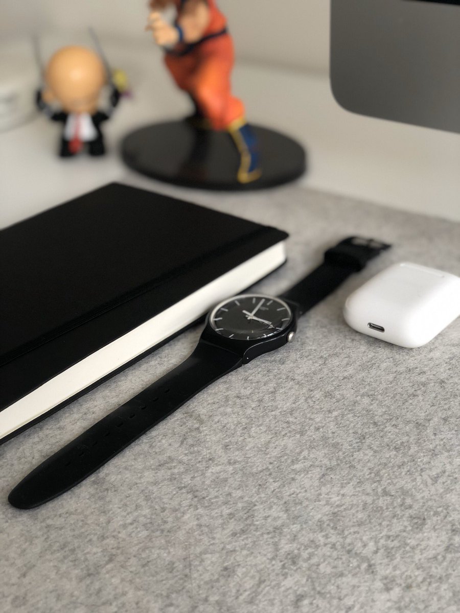 Ozkoca1's tweet photo. Desk & workspace setup:-
2020Lockdown Edition 🙌
#Hustleanywhere #Setupmotivation #Minimalsource #Setupsgram #techsetup #dreamdesk https://t.co/tmC52QODHn