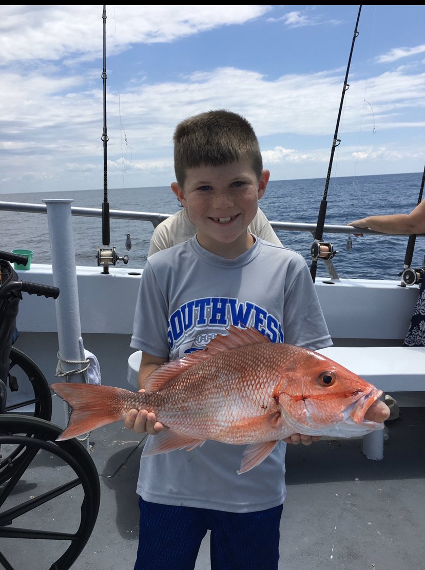 Jessica23Rogers's tweet photo. @marcuslemonis I hope I can win so this young man can get some new fishing gear! #overtons https://t.co/Ls8PC4NTC3