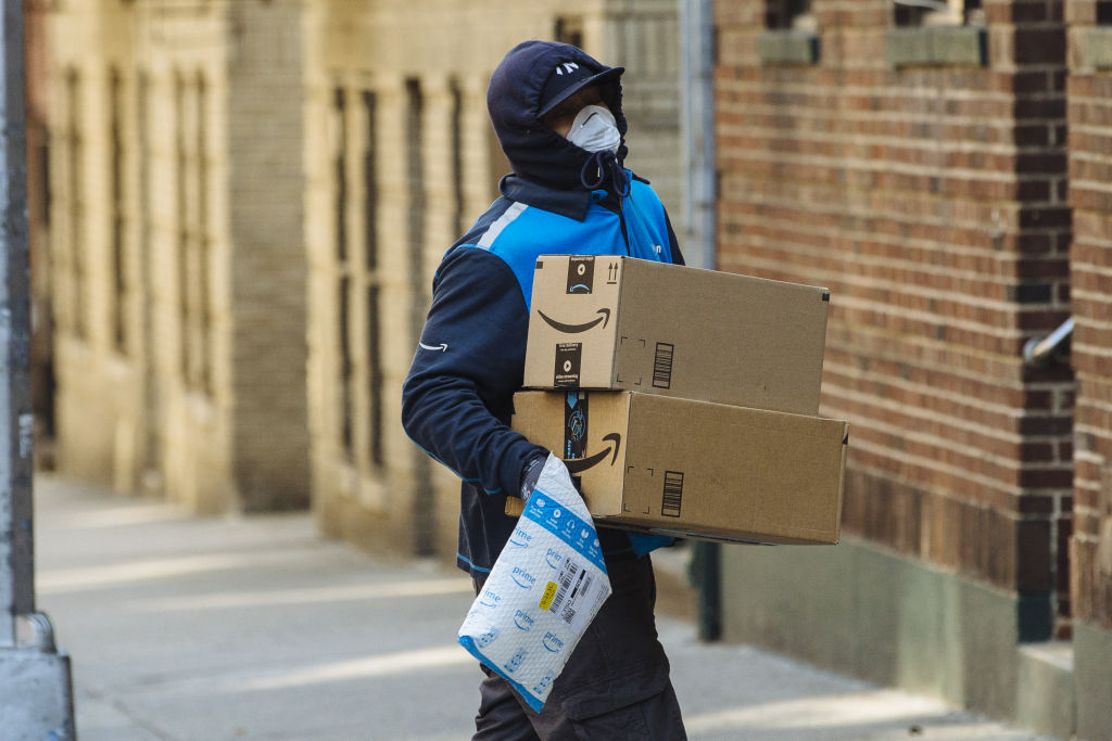 Is Amazon shipping essential goods? Of course. You can get toilet paper and paper towels from Amazon. But it’s also still selling everything else, much of which is not essential at all https://trib.al/0joDceO 