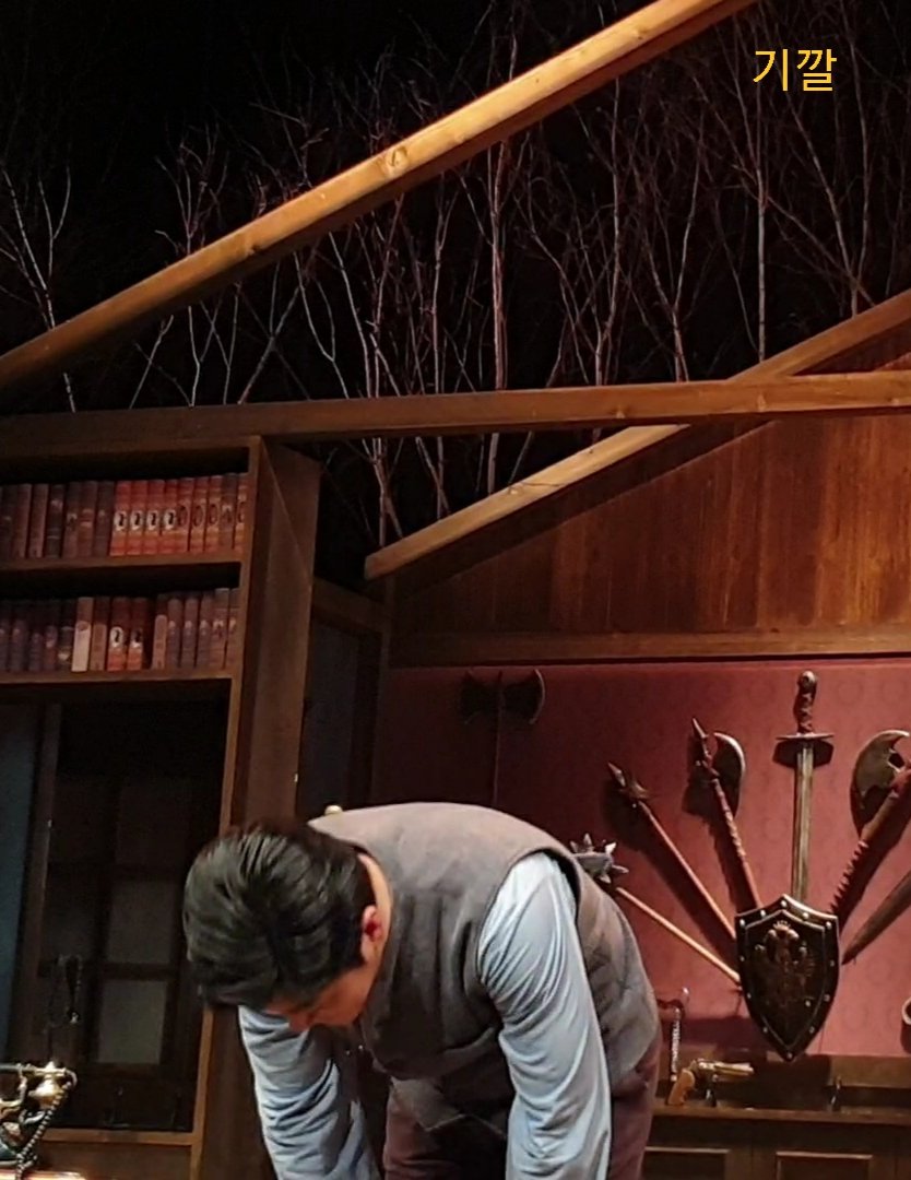 byeolnun_photo's tweet photo. 200426 데스트랩 커튼콜

시드니 브륄 #박민성 https://t.co/oZtQqGLstI