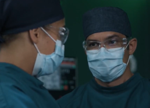 koontzie54's tweet photo. Does anyone know if all these looks Melendez&amp;Claire exchanged were in the script, or did @AntoniaLThomas &amp; @IamNickGonzalez improvise on that on their own, feeling that something was just meant to be between these two characters? I'd really like to know... 💔🥺 #bringbackmelendez https://t.co/Yfu9EUBAFl