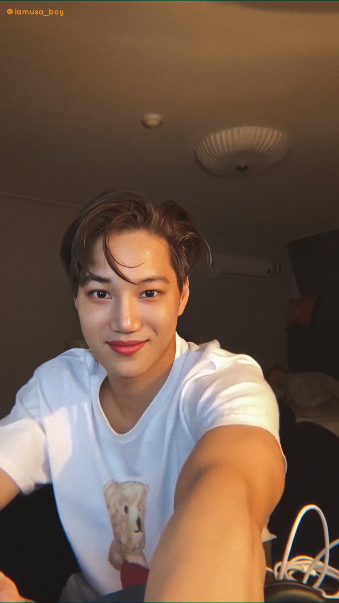 lamusa_boy's tweet photo. BG. 200426 zkdlin [12] #KAI #카이 

🐻: https://t.co/HXfPRQHKPF
🐻: https://t.co/8VX9fXXMqY
🐻: https://t.co/81vronMxQ5
🐻: https://t.co/EHuQhNoS9a

#엑소 #EXO @weareoneEXO @exoonearewe https://t.co/kYIEMbW9N9
