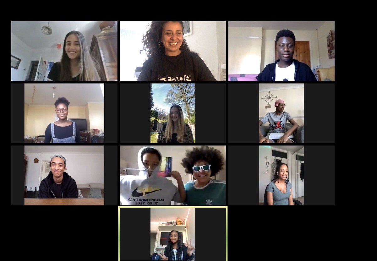 StageStudio's tweet image. Our first ever Zoom classes with team #stratford today. So great to connect with everyone. It’s an adjustment but we have great plans to keep them learning and entertained. Well done all! Xx #stratford #newham #stagestudio #performingarts