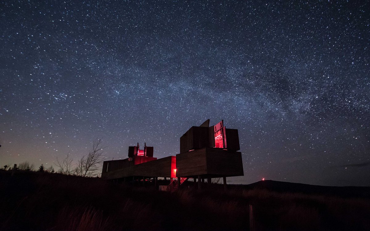 What a fascinating listen.  https://www.bbc.co.uk/programmes/m000hmxn“There are some places with Kielder, you can stand on a hilltop at night time and can look in all directions and you can’t see a light.”“This is a dark, dark place paradoxically ablaze with starry light.” @davidjalmond  https://twitter.com/rcharlesworth/status/1055529794207653888