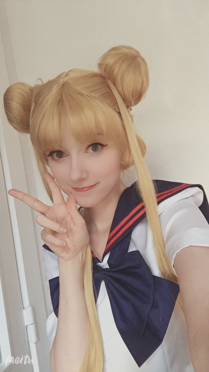  #6cosplays  #sailormoon - Usagi Tsukino(Let's pretend I already styled and cut this wig www)