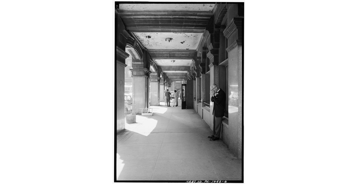 Again Philadelphia is the only example for wiping out the sidewalk entirely and replacing it with an arcade at 15th Street, though Paris's Rue de Rivoli gets a shout-out.  https://www.loc.gov/resource/hhh.pa1083.photos?st=gallery