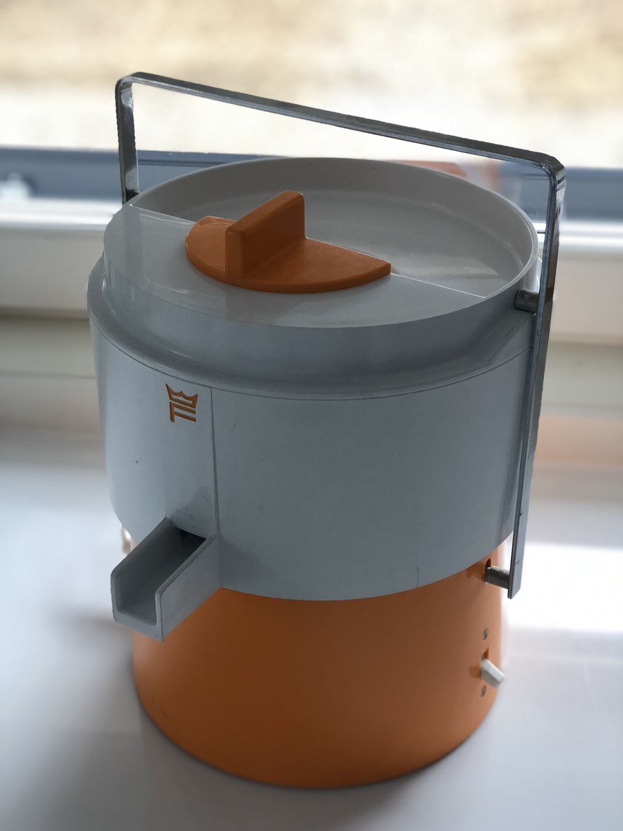 Iconic. From the 60s and still provides the best apple juice. <a href="/FiskarsGroup/">Fiskars Group</a> #finnishdesign