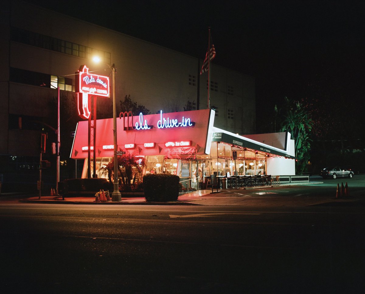 comolike's tweet image. A few days ago shot on my Mamiya RB67 on Portra 400