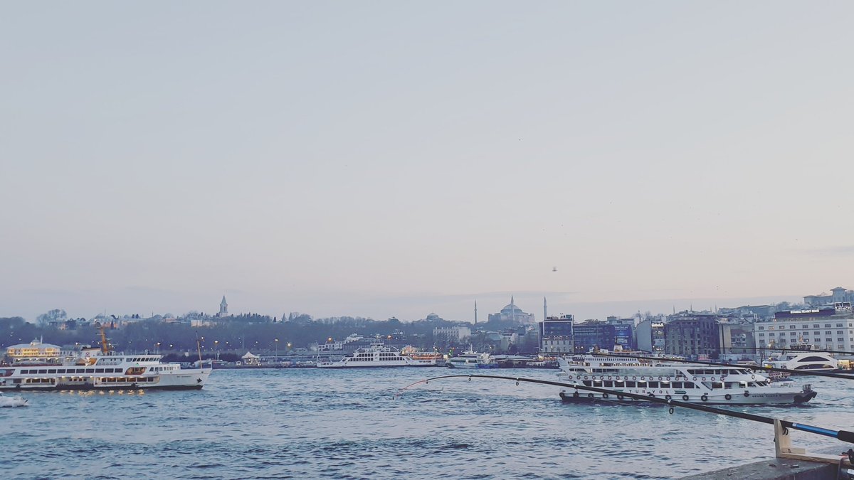 eurovisionboy's tweet photo. geçen sene çekmiştim📸#BirİstanbulFotoğrafıBırak https://t.co/AJFv36qcYn