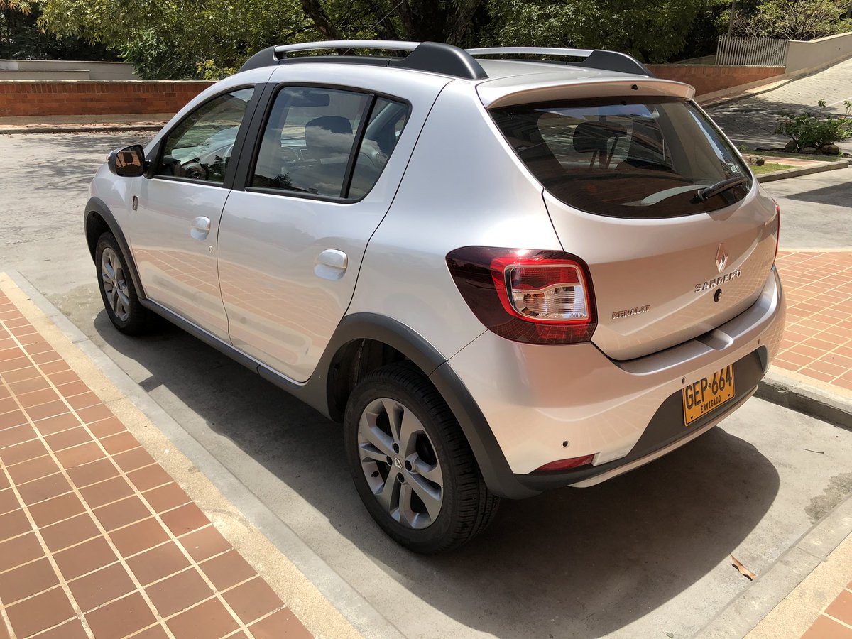srcvehiculos's tweet photo. RENAULT STEPWAY [2], DYNAMIQUE / INTENS, MT 1600CC AA 16V 2AB, modelo 2020 con tan solo 2.460 km de recorrido $43.900.000 se financia el 100% entrega inmediata !! https://t.co/x9pmRivELZ